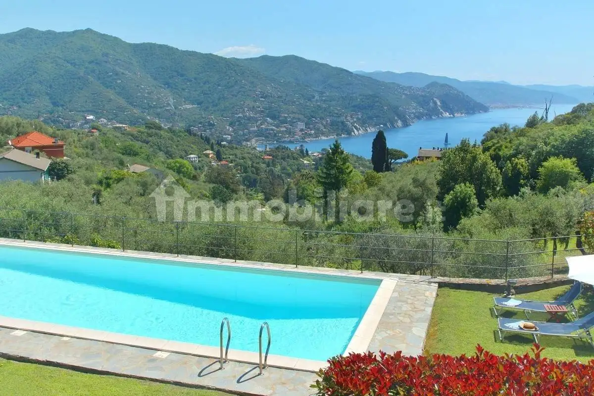 Villa in affitto a Rapallo