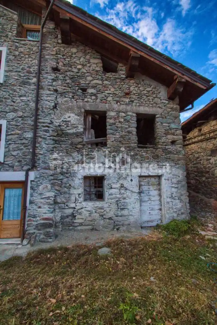 Rustico - Casale in vendita a Saint-Marcel