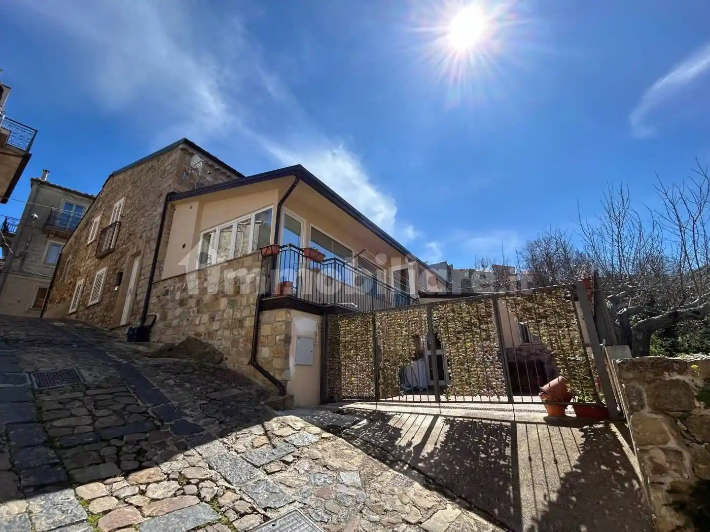 Casa indipendente in vendita a Mistretta