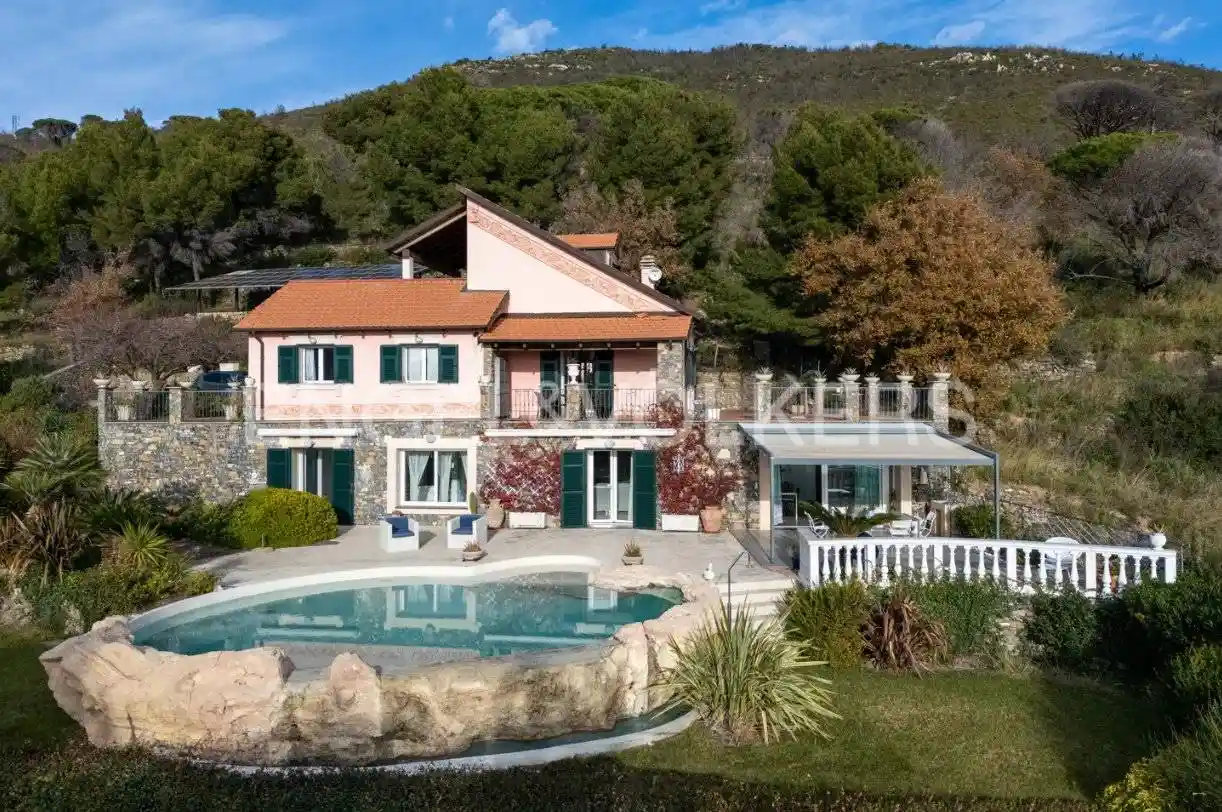 Villa unifamiliare Strada Panoramica Solva-Cavia, Cavia, Regione Monti, Alassio - foto 2