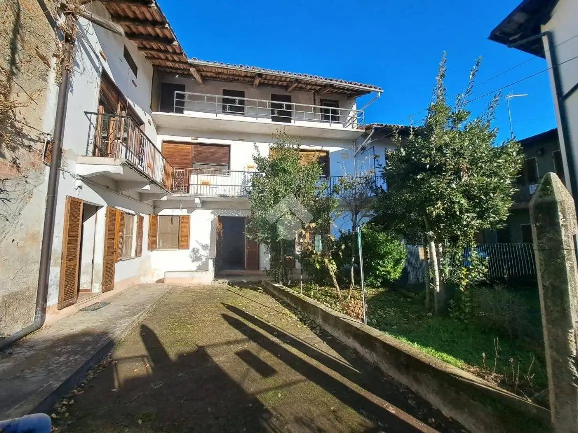 Appartamento in vendita a Zimone