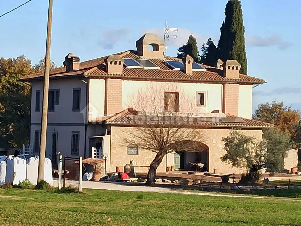 Villa in vendita a Castiglione del Lago