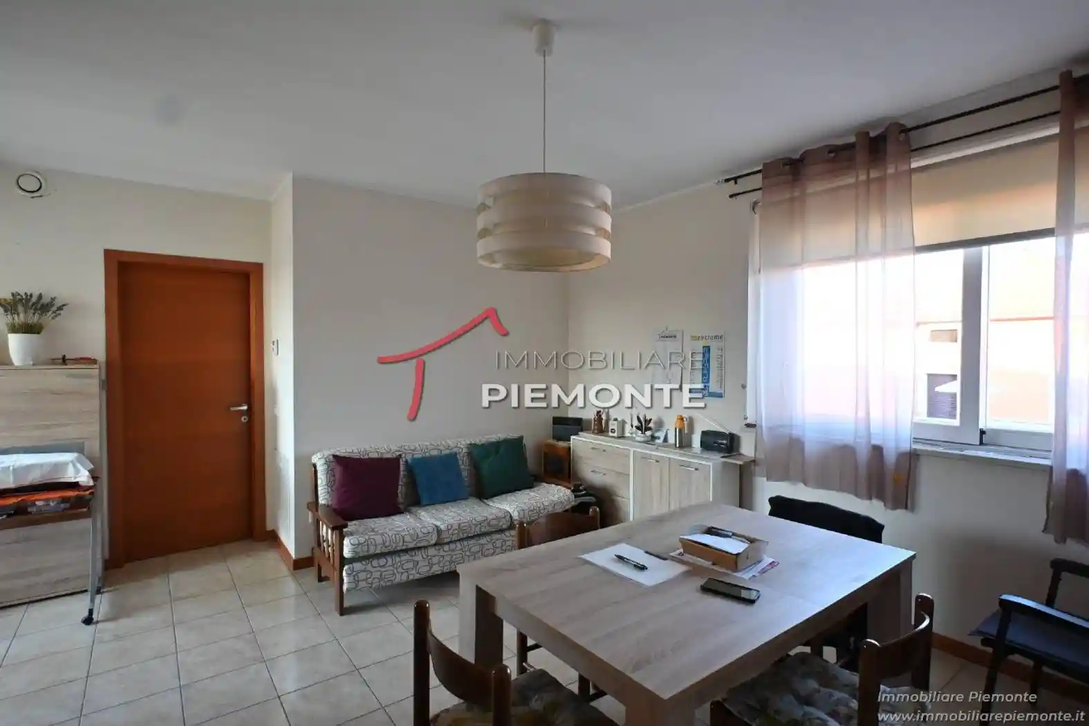 Appartamento in vendita a Borgomanero