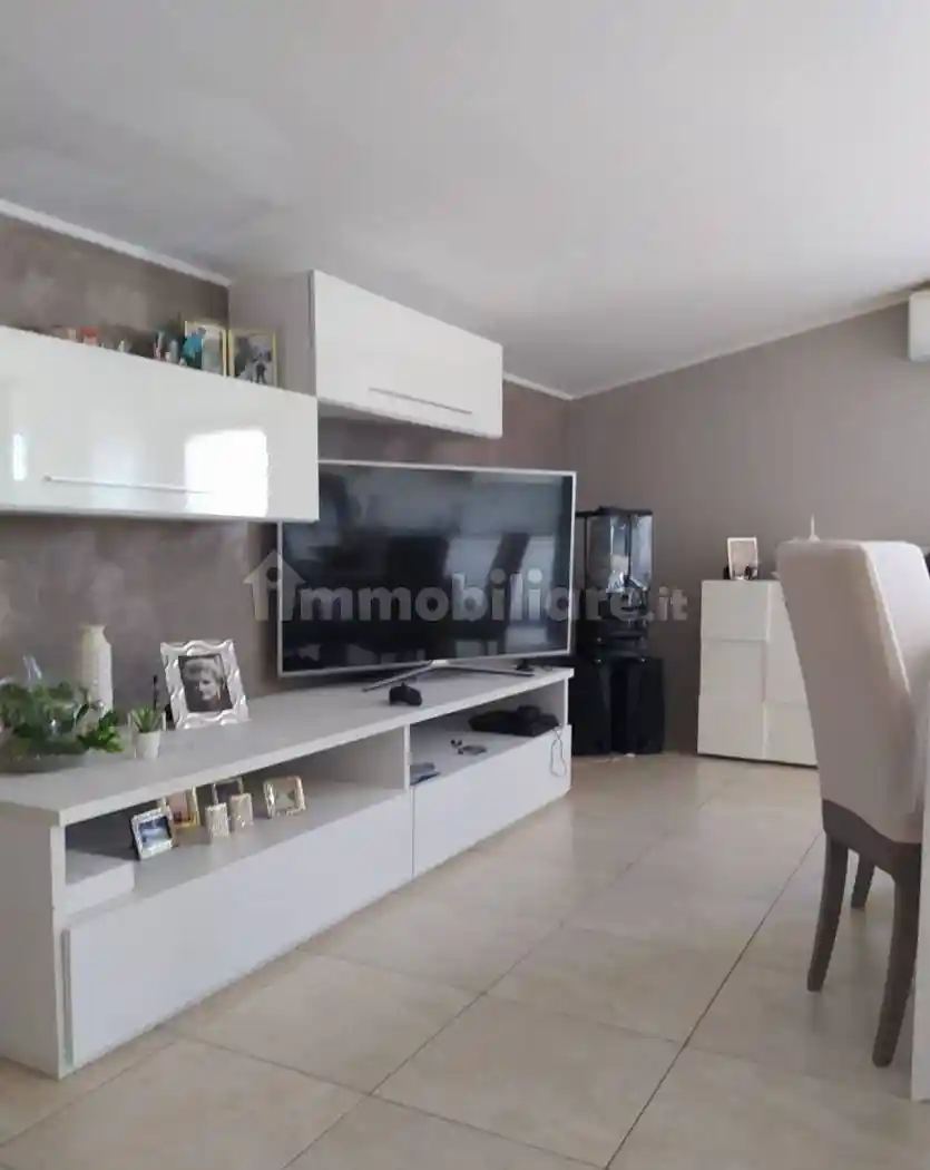 Trilocale buono stato, terzo piano, Tiburtina, Pescara - foto 2