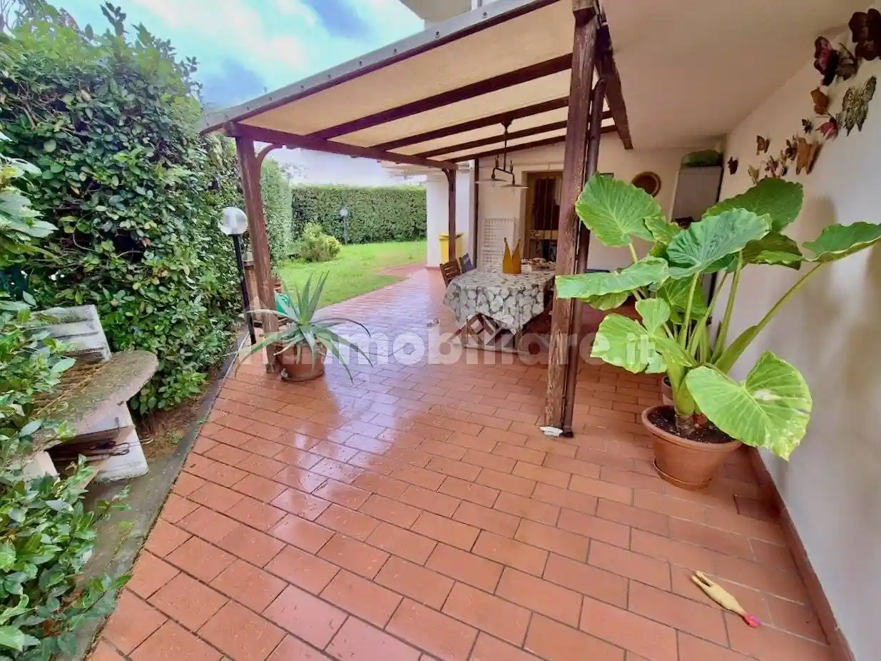 Villa in vendita a Pisa