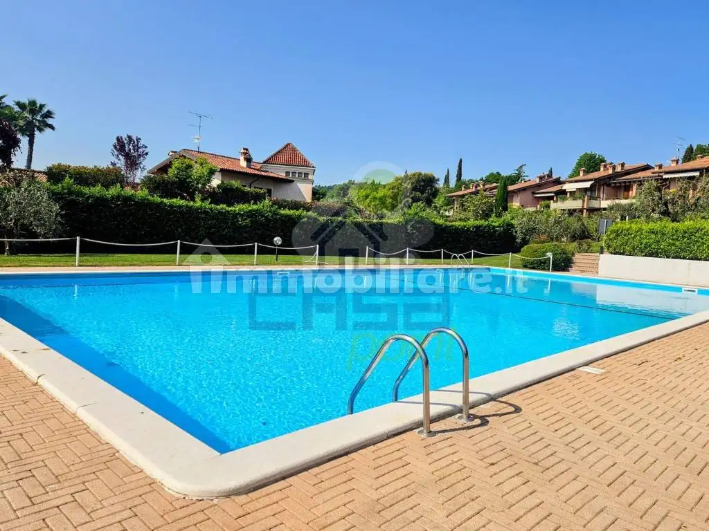 Appartamento in affitto a Padenghe sul Garda