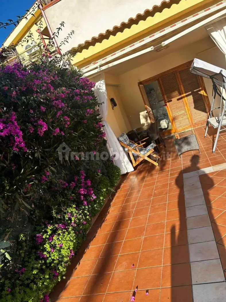 Villa in affitto a Botricello