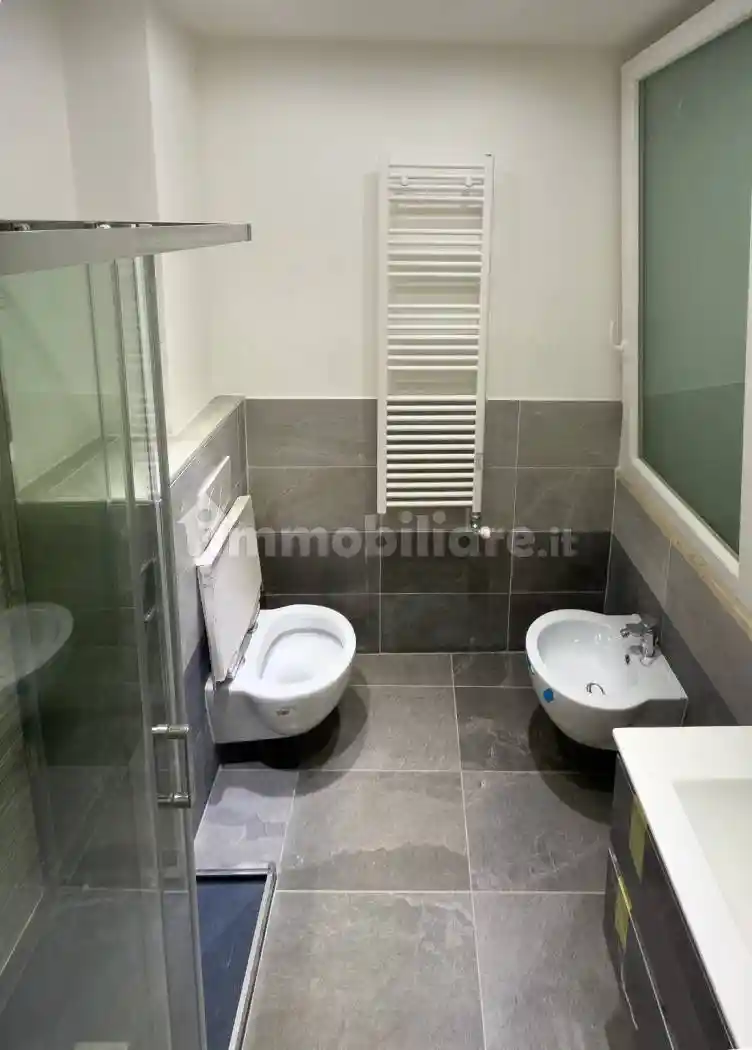 Trilocale piazza Martiri della Libertà 3, Oltreletimbro, Santa Rita, Savona - foto 5