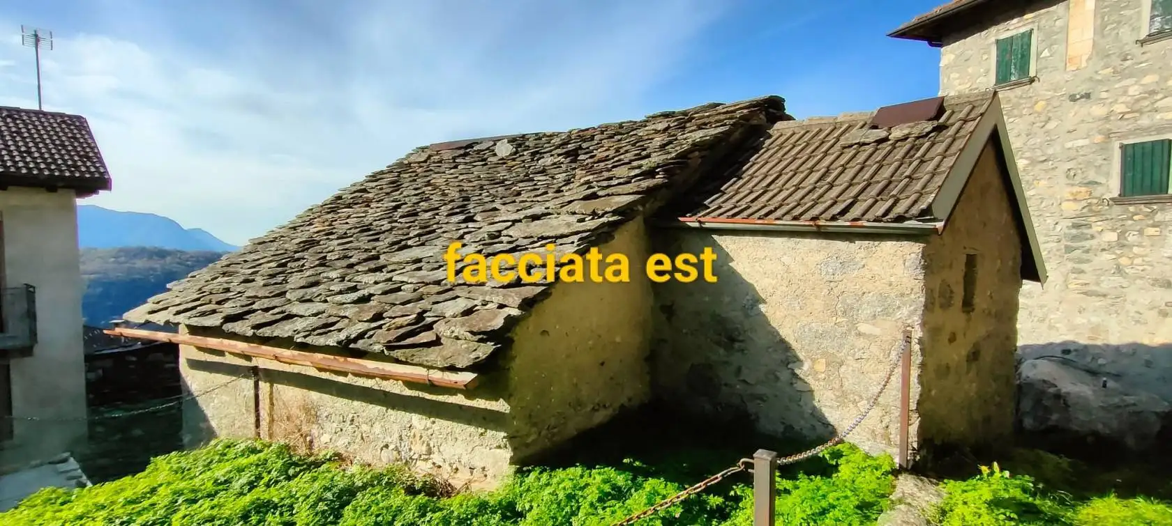 Rustico - Casale in vendita a Veleso