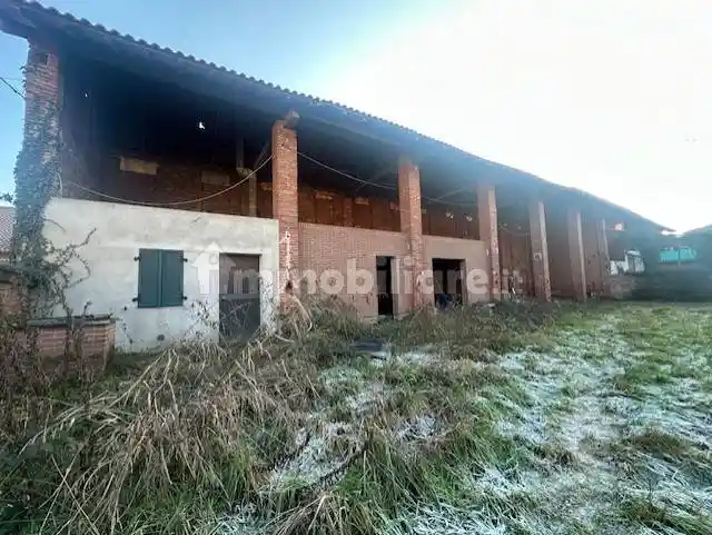 Rustico - Casale in vendita a Cerano