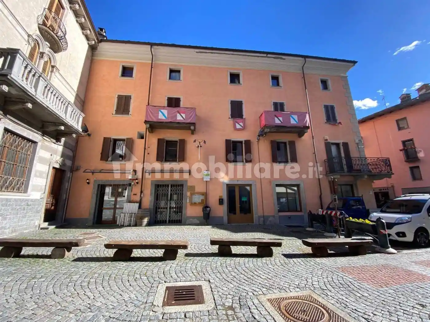 Appartamento in affitto a Verrès