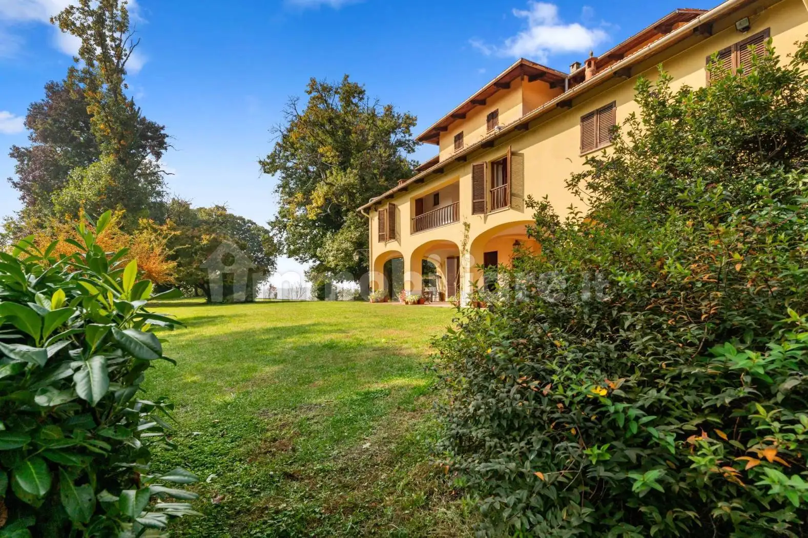Villa in vendita a Roppolo
