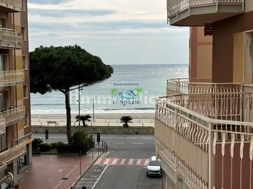 Appartamento in affitto a Andora