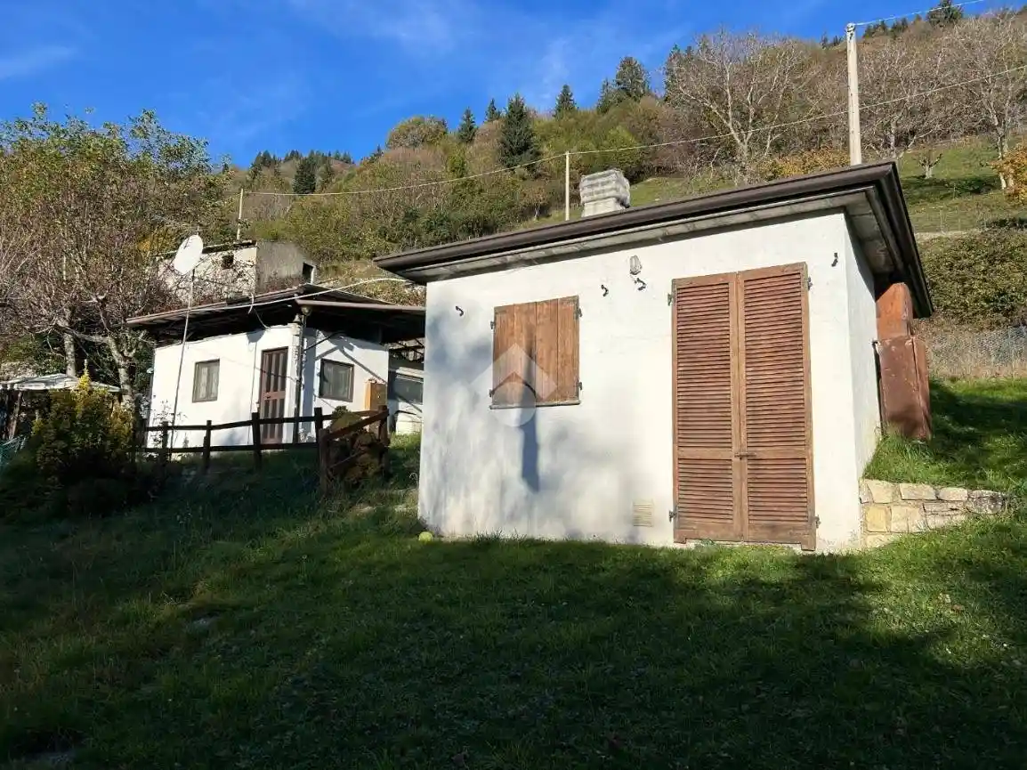 Casa indipendente in vendita a Parzanica