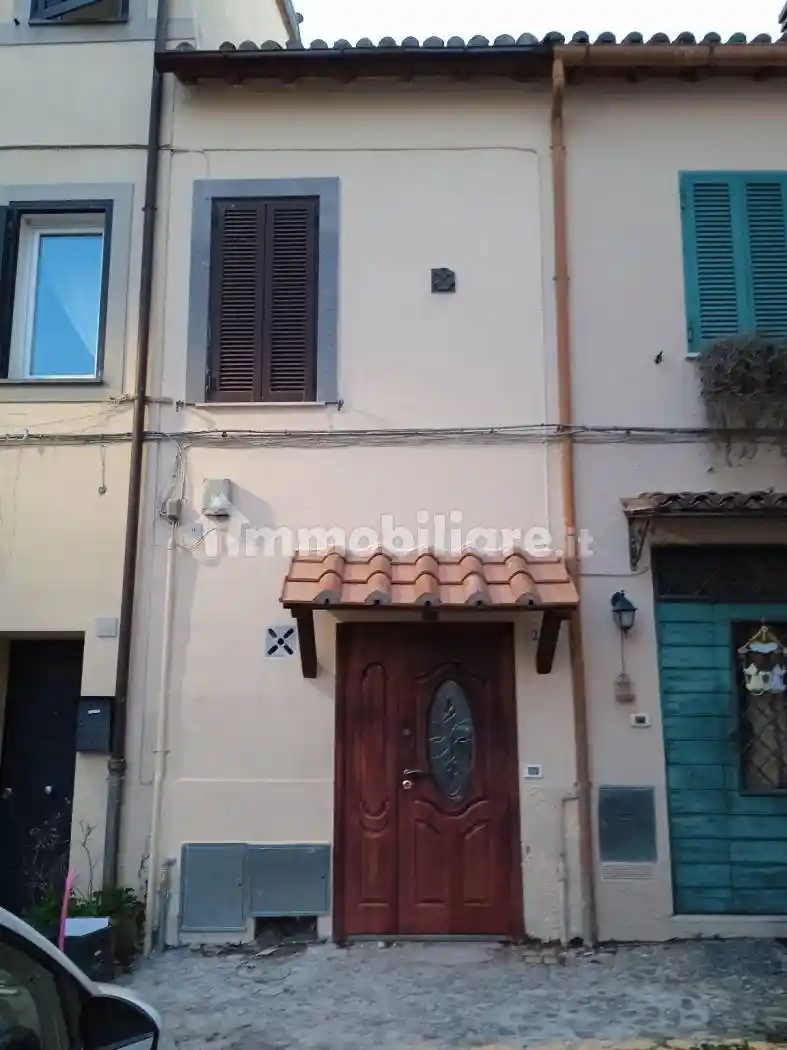 Casa indipendente in vendita a Velletri