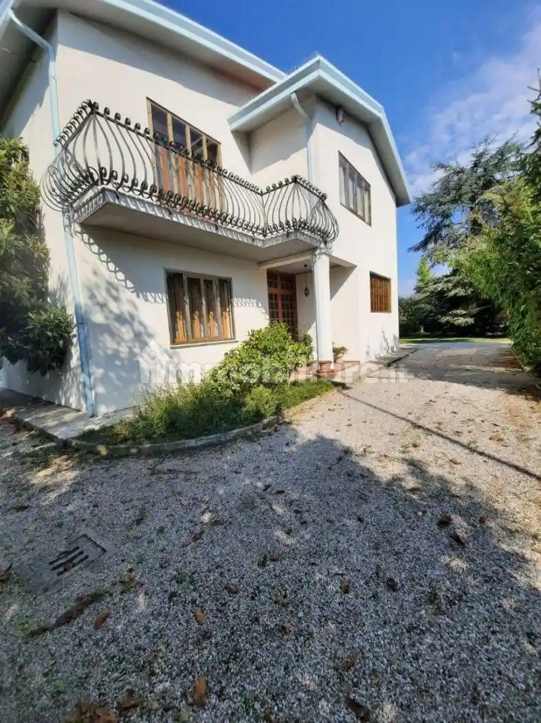 Villa in vendita a Martellago