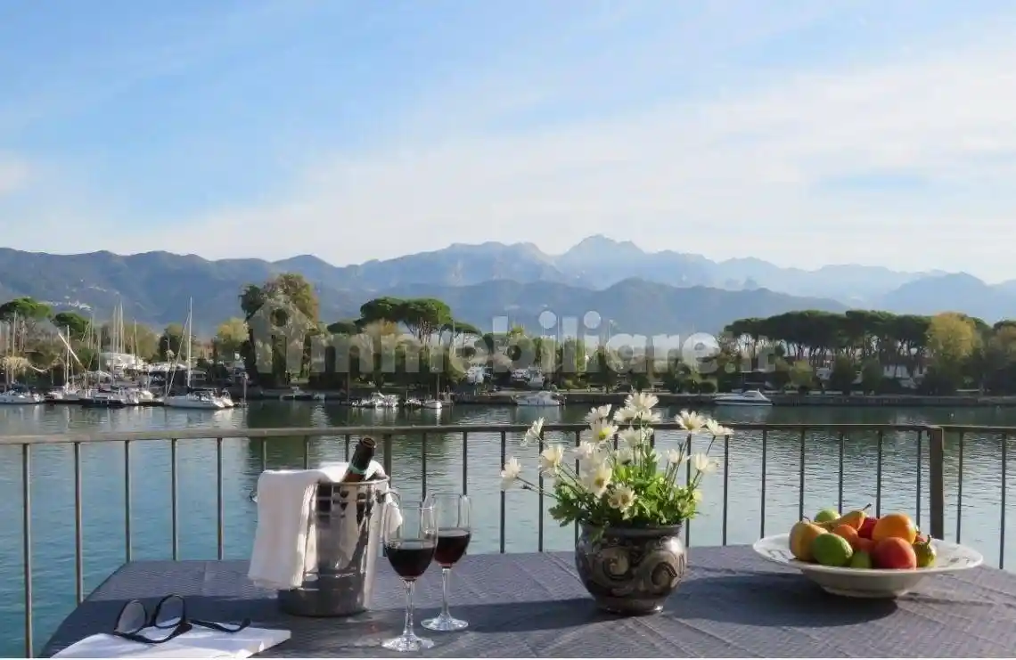 Appartamento in vendita a Ameglia