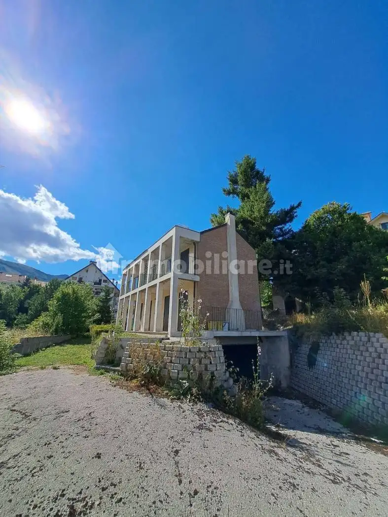 Villa in vendita a Ovindoli