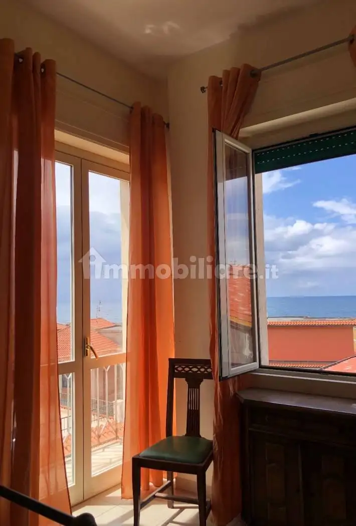 Appartamento in affitto a Castellabate