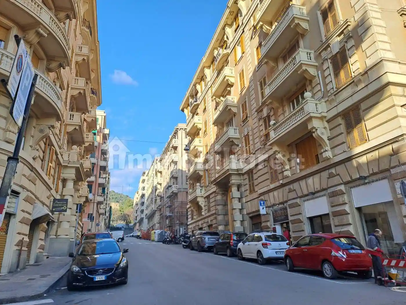 Appartamento in vendita a Genova