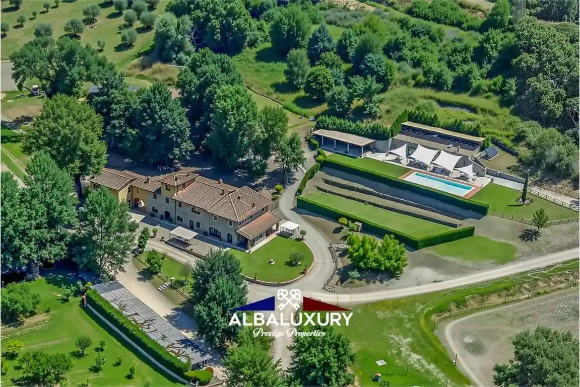 Villa in vendita a Reggello