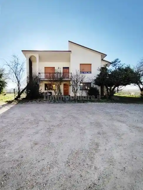 Villa in vendita a Bressana Bottarone
