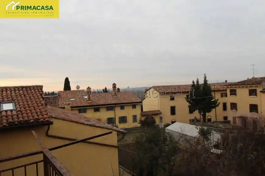 Rustico - Casale in vendita a San Pietro in Cariano