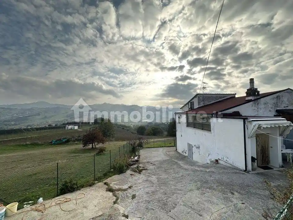 Villa unifamiliare Località Piano DI Corte snc, Canzano - foto 4