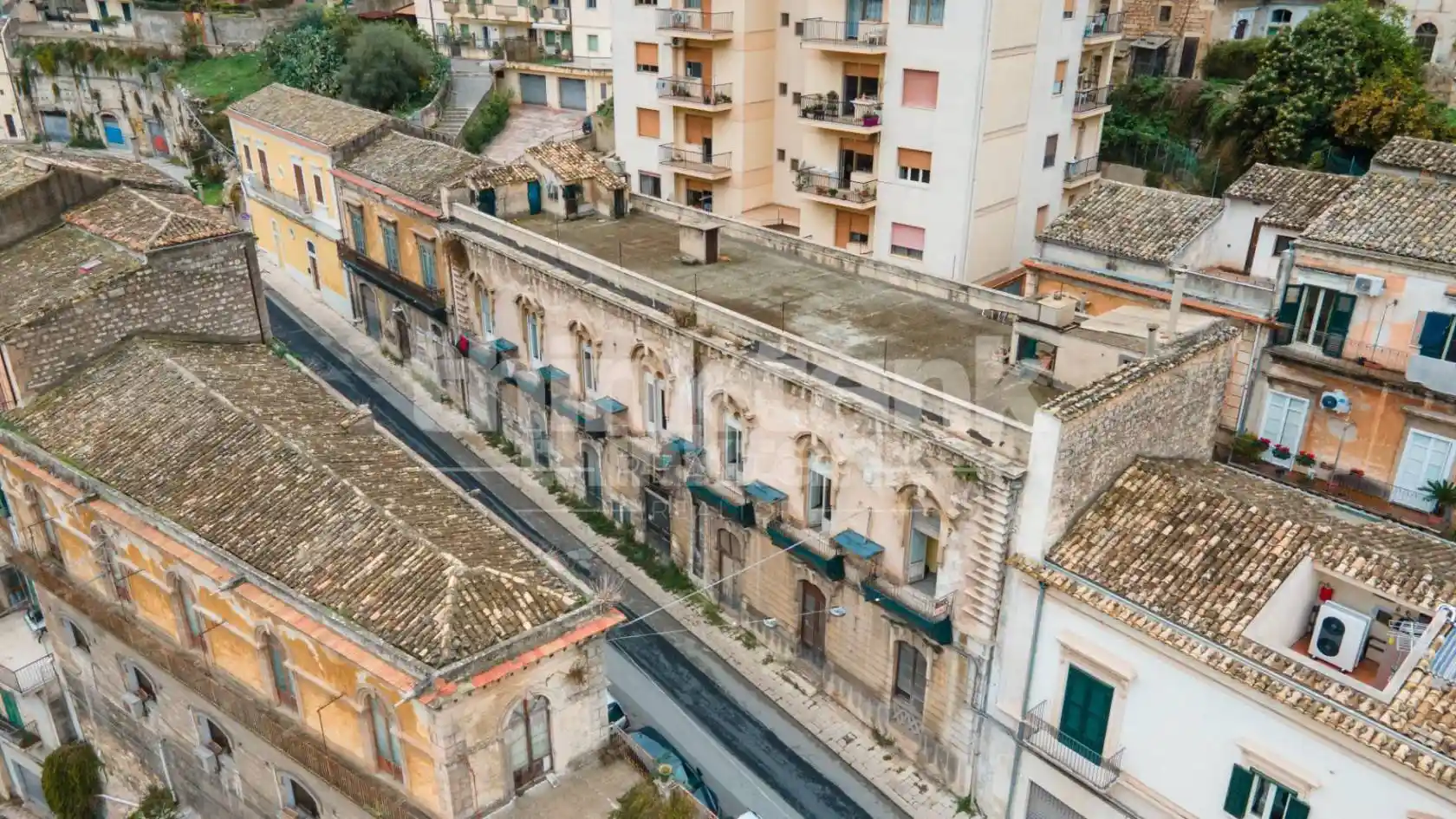 Palazzo - Edificio in vendita a Modica