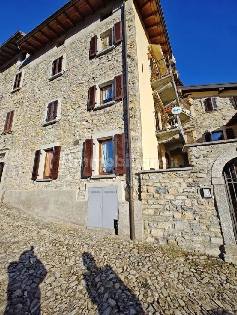 Appartamento in affitto a Centro Valle Intelvi