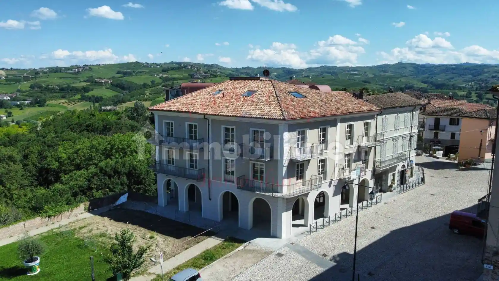 Appartamento in vendita a Castagnole delle Lanze