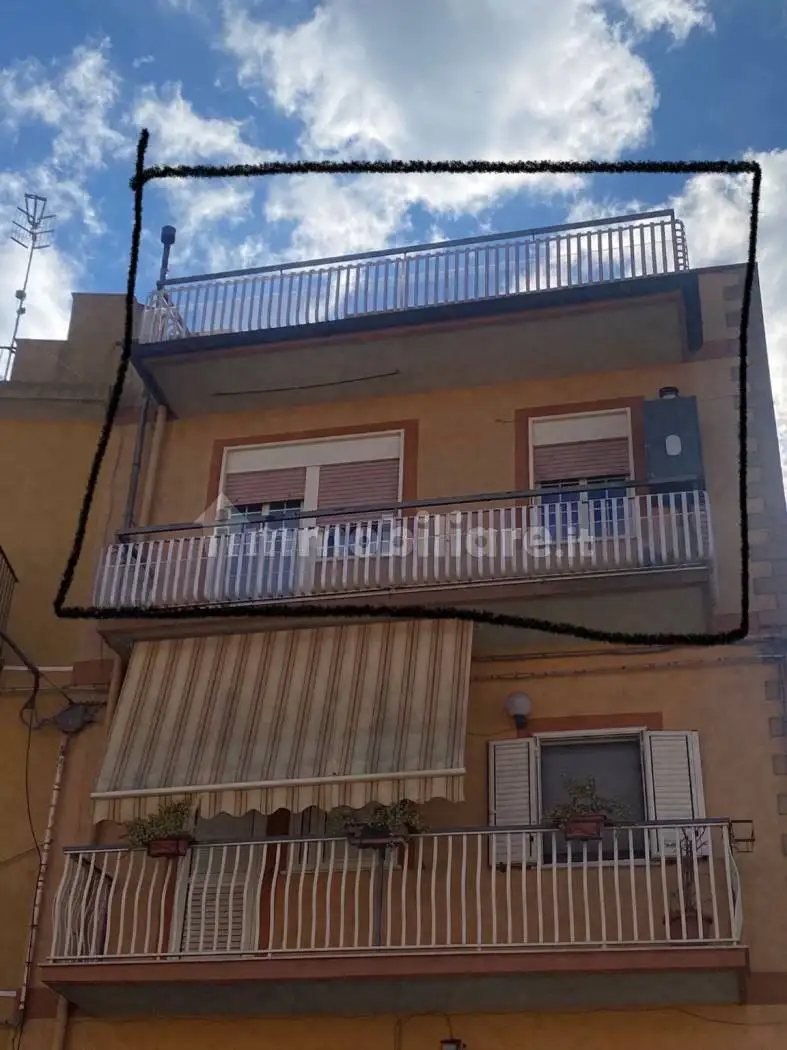 Palazzo - Edificio in vendita a San Michele di Ganzaria