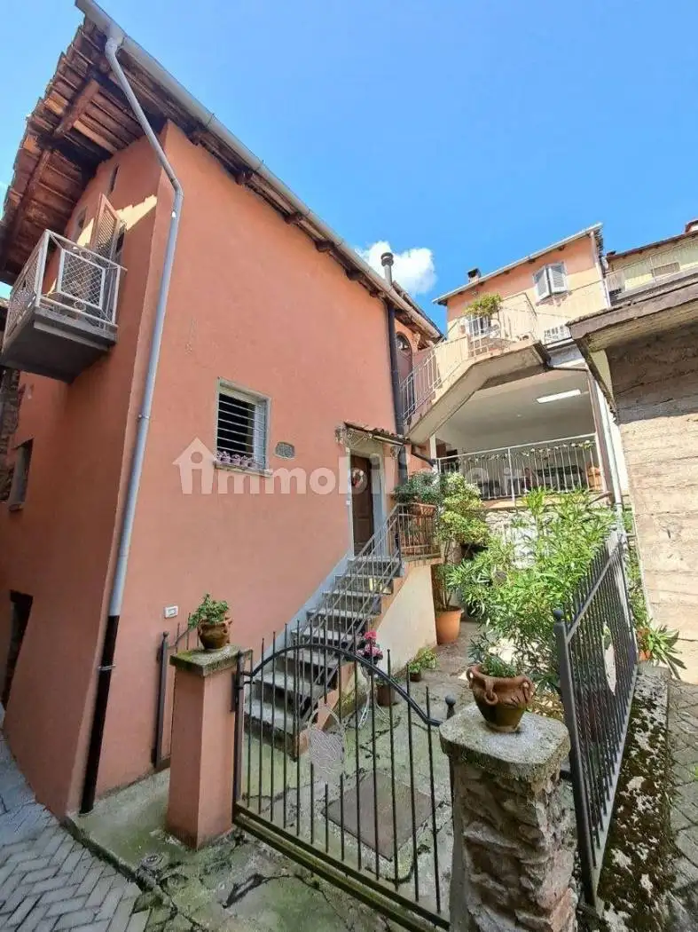 Appartamento in affitto a Garzeno