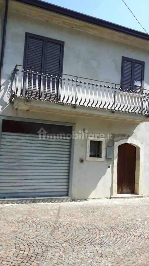 Villa in vendita a Sturno