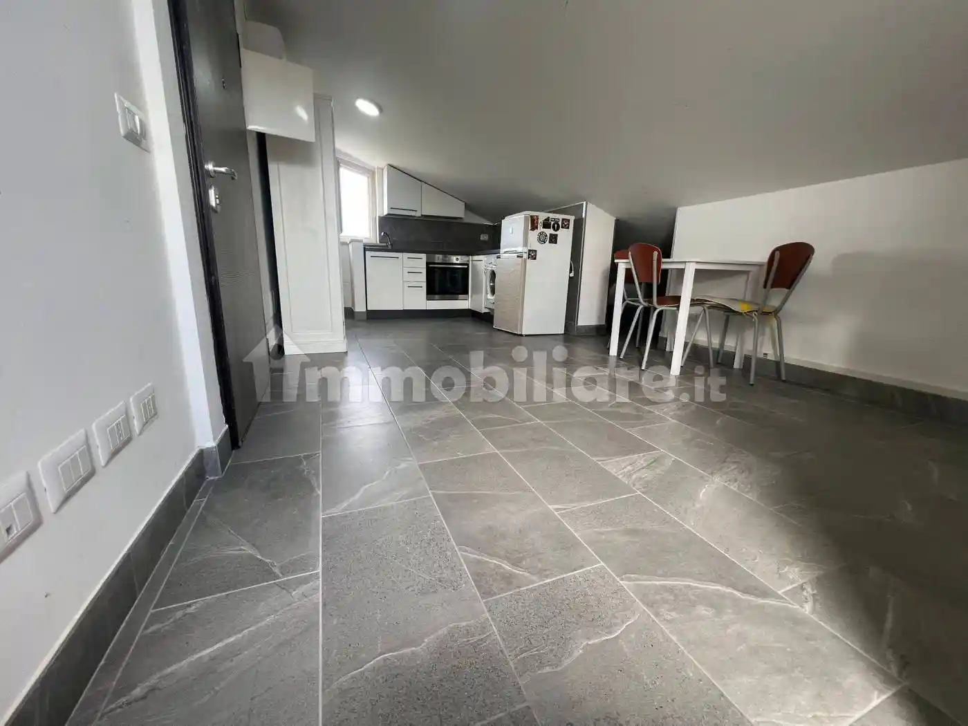 Mansarda via del Fosso dell'Acqua Mariana, Morena, Roma - foto 3