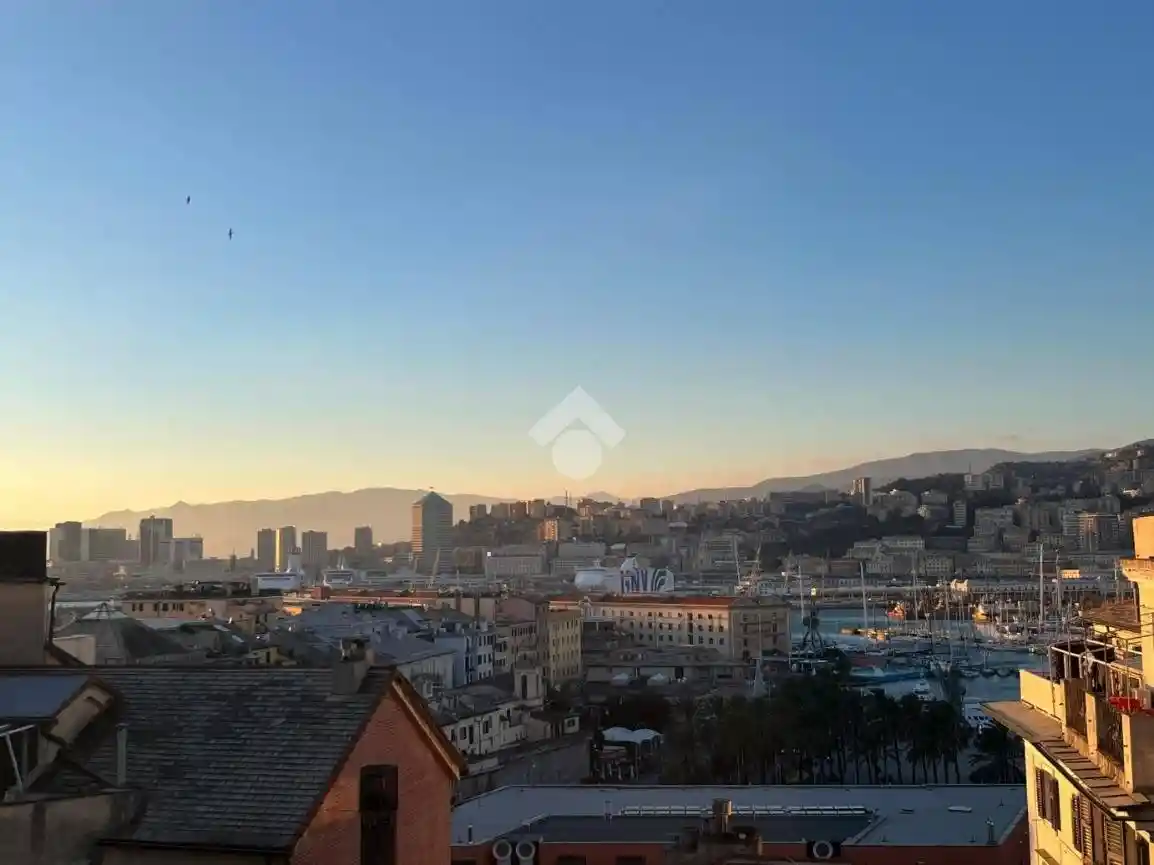 Appartamento in vendita a Genova