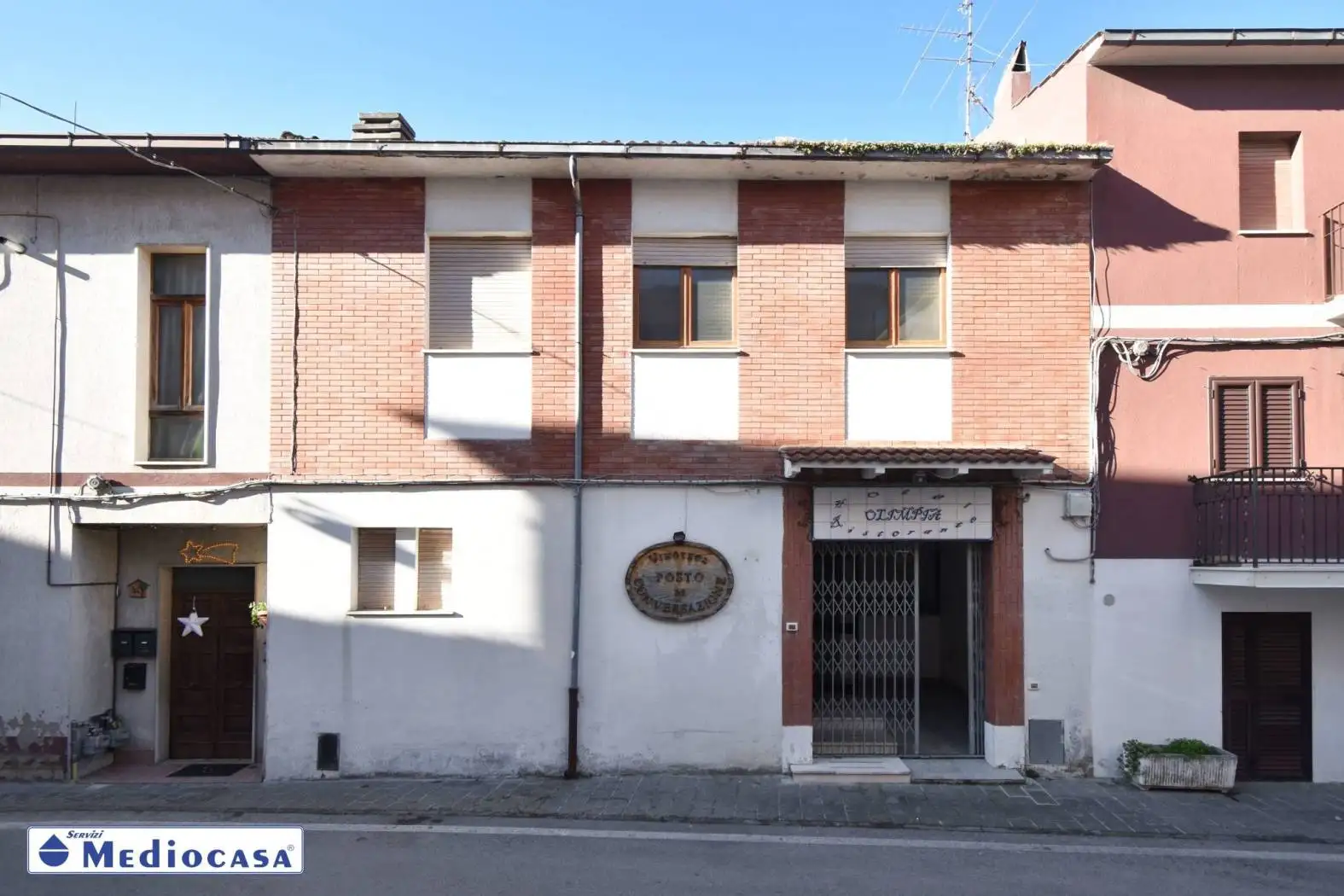 Palazzo - Edificio in vendita a Bomba