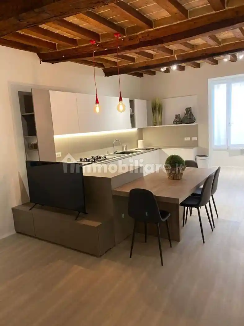 Appartamento in affitto a Modena
