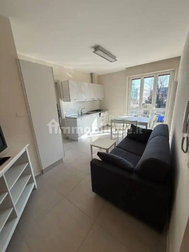 Appartamento in affitto a Alba