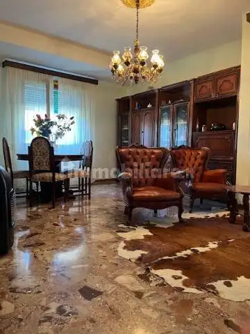 Appartamento in affitto a Vallecorsa