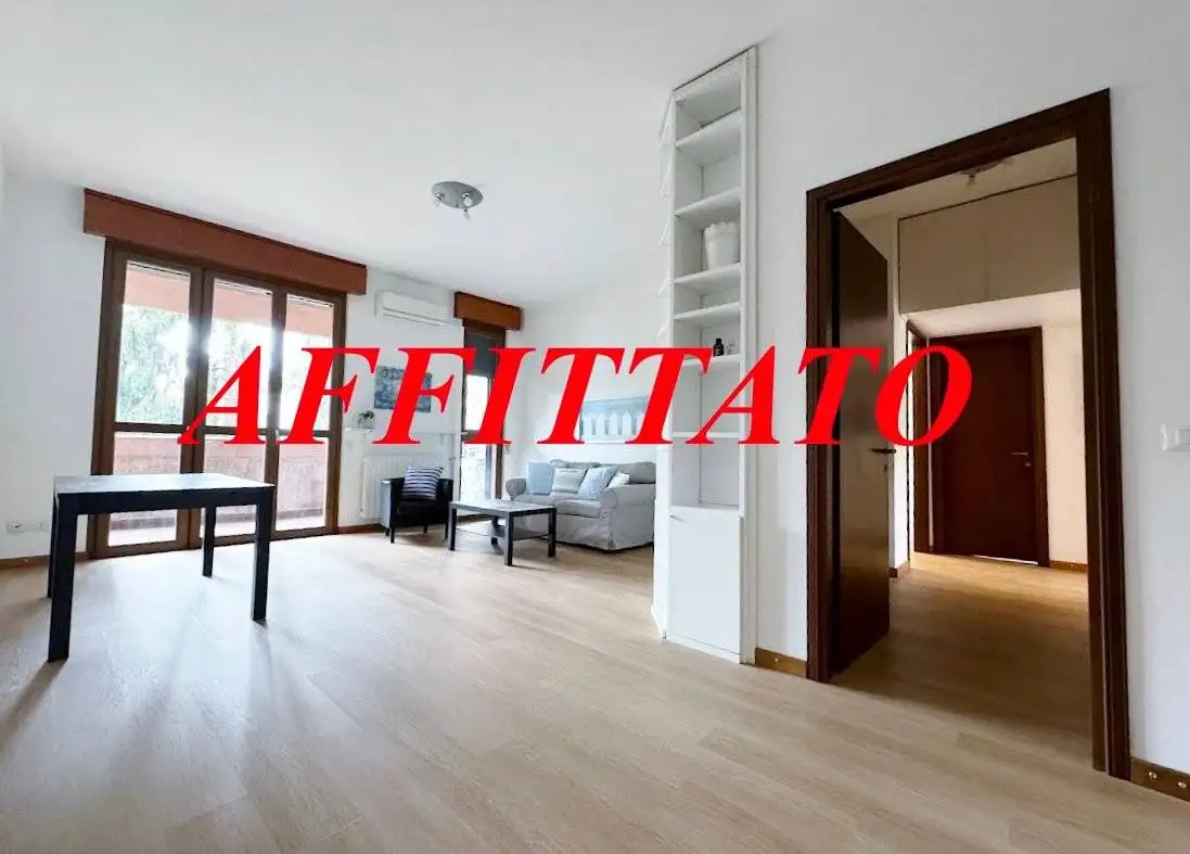 Appartamento in affitto a Monza