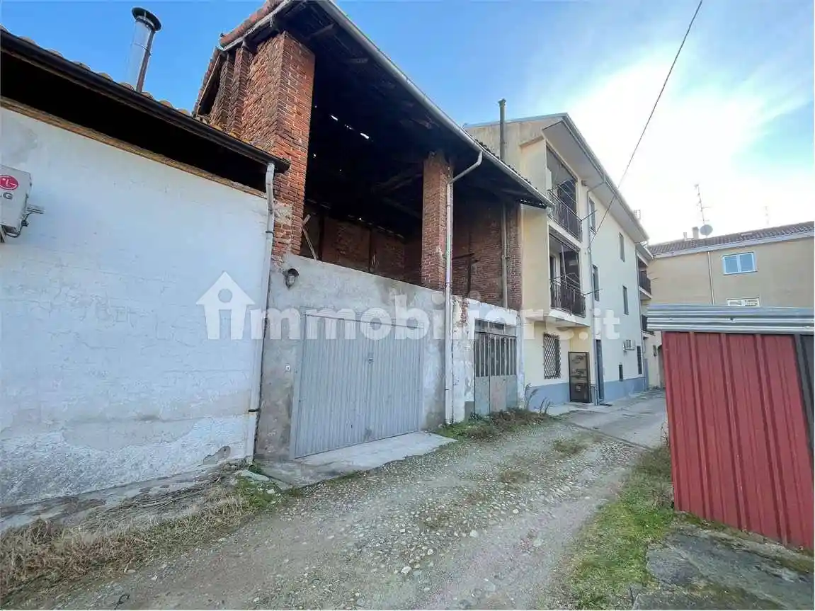 Rustico via Novara 2, Pernate, Novara - foto 2