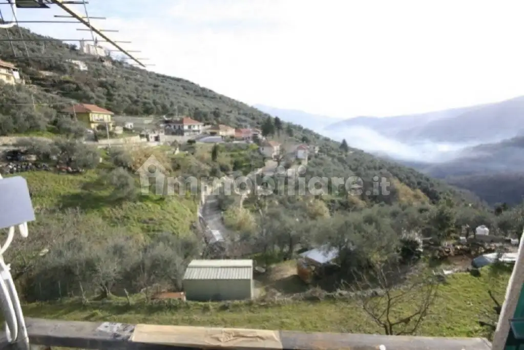 Villa unifamiliare, da ristrutturare, 215 m², Centro, Aurigo - foto 2