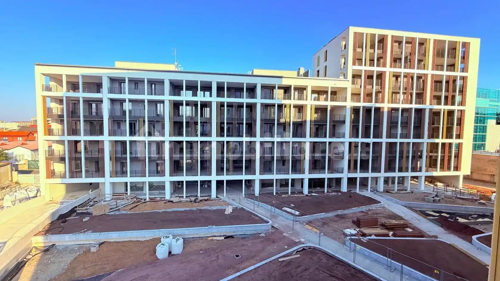 Quadrilocale via Massimiano 6, Lambrate, Milano - foto 2