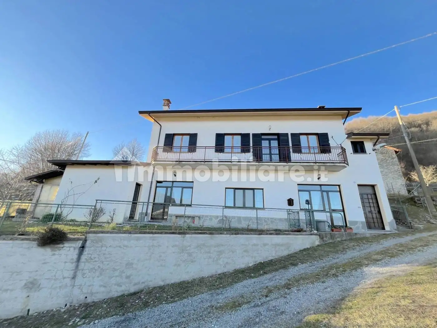 Casa indipendente in vendita a Bedonia