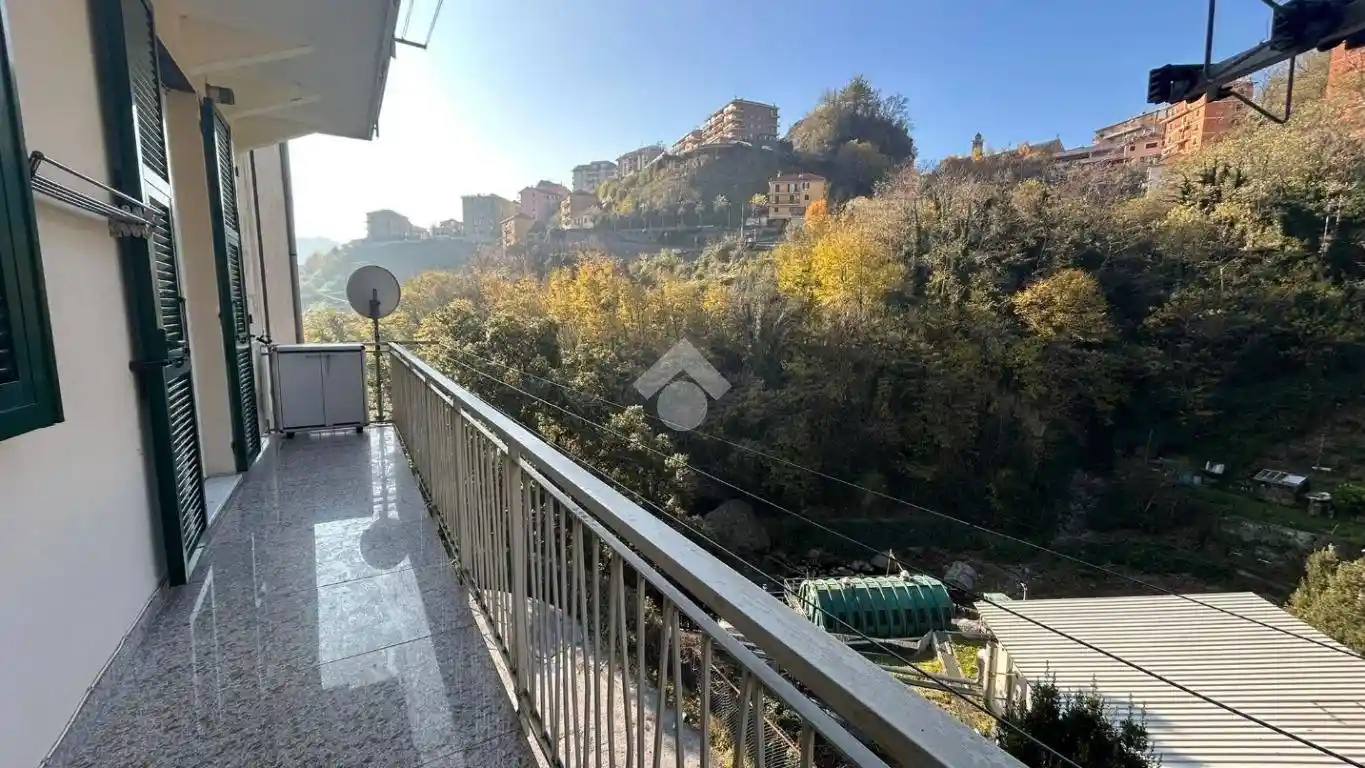 Trilocale via acquasanta 32, Acquasanta - San Carlo, Genova - foto 2