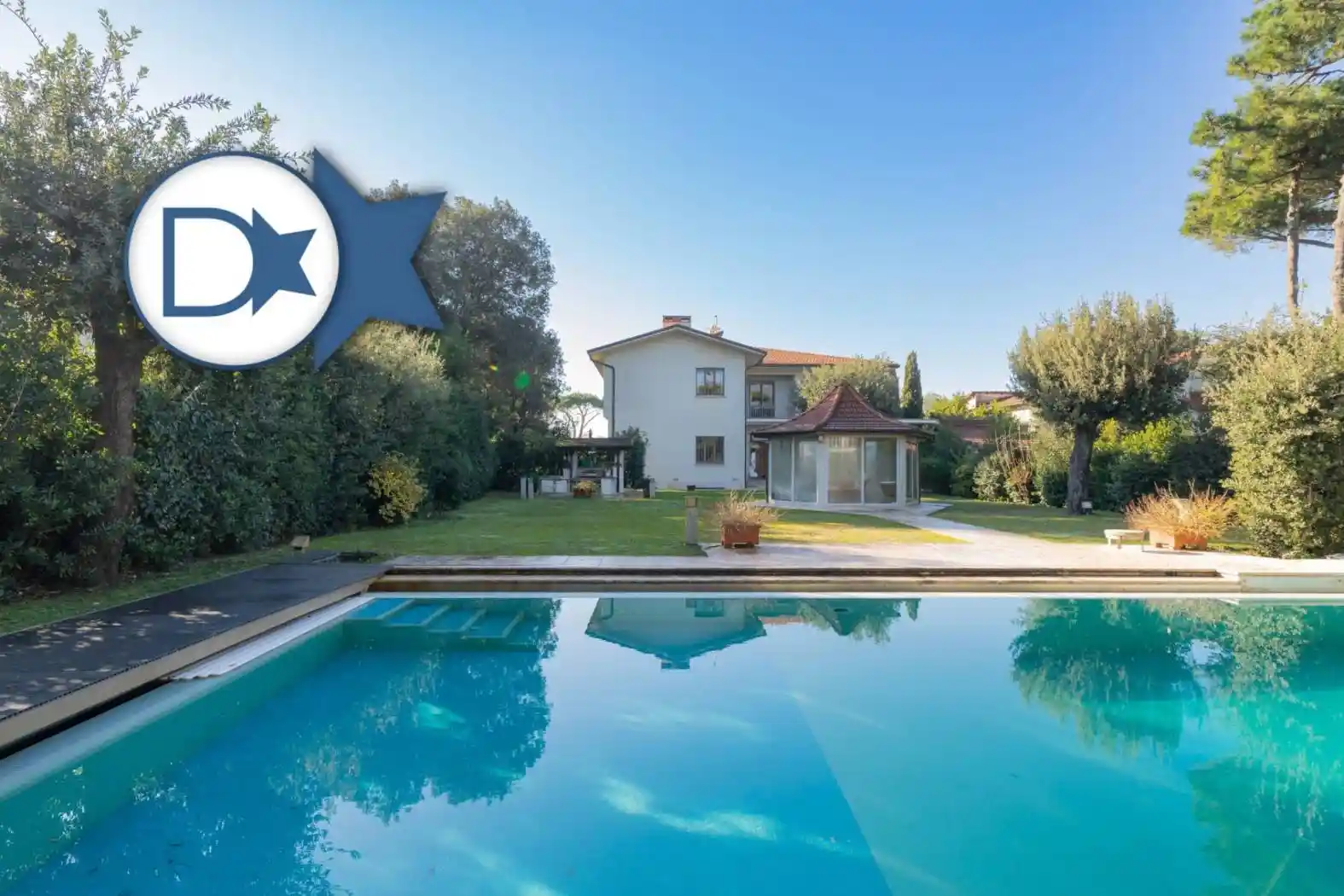 Villa in vendita a Forte dei Marmi