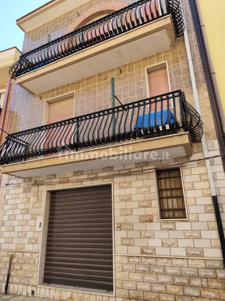 Villetta a schiera in vendita a Poggio Imperiale