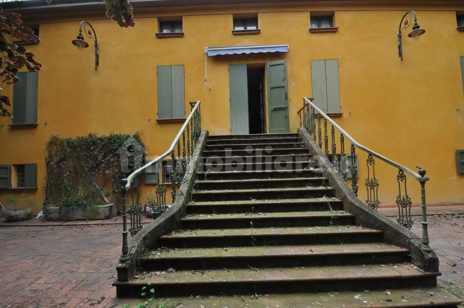 Villa in vendita a Reggio Emilia