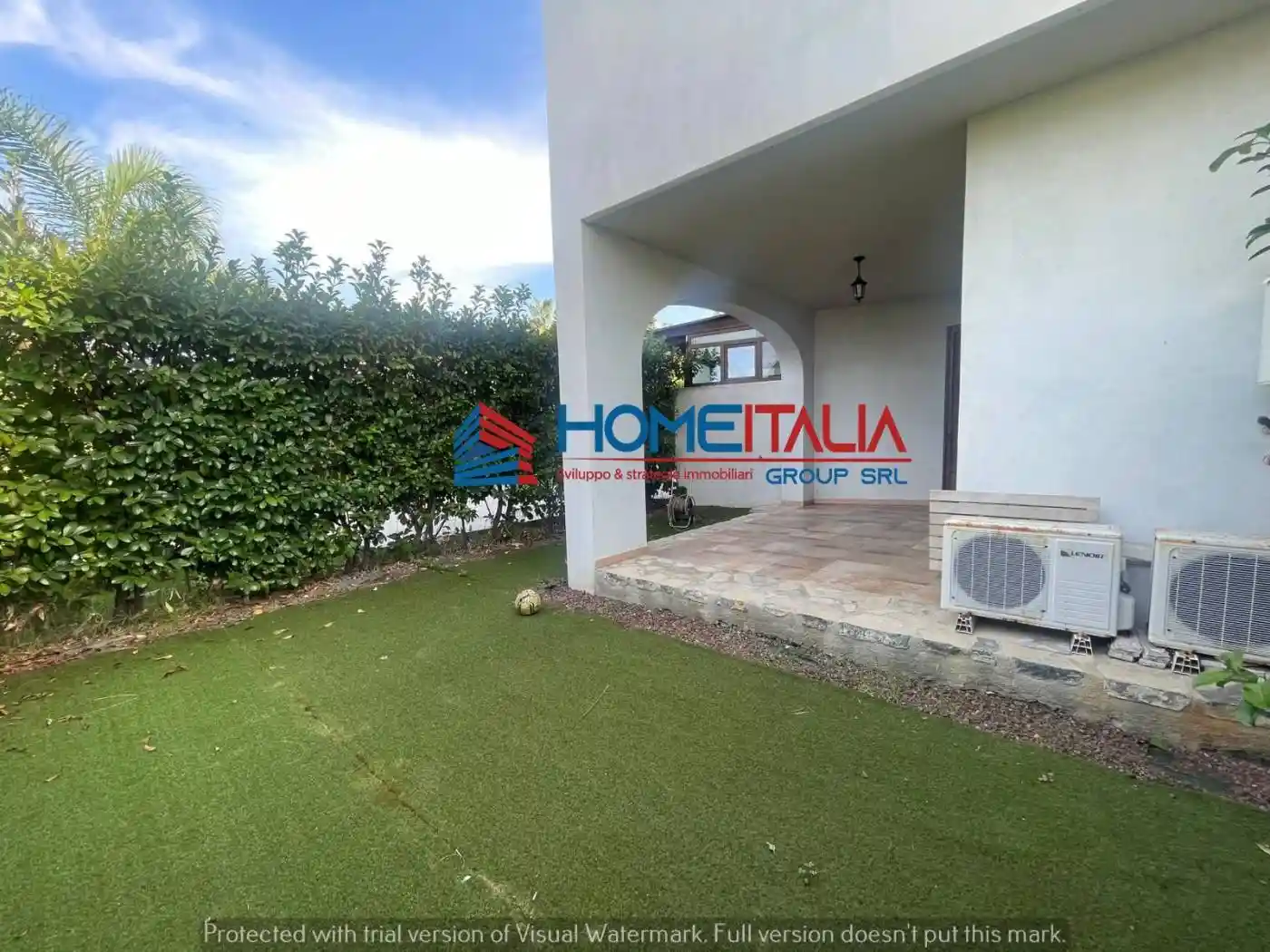 Villa in vendita a Campofelice di Roccella